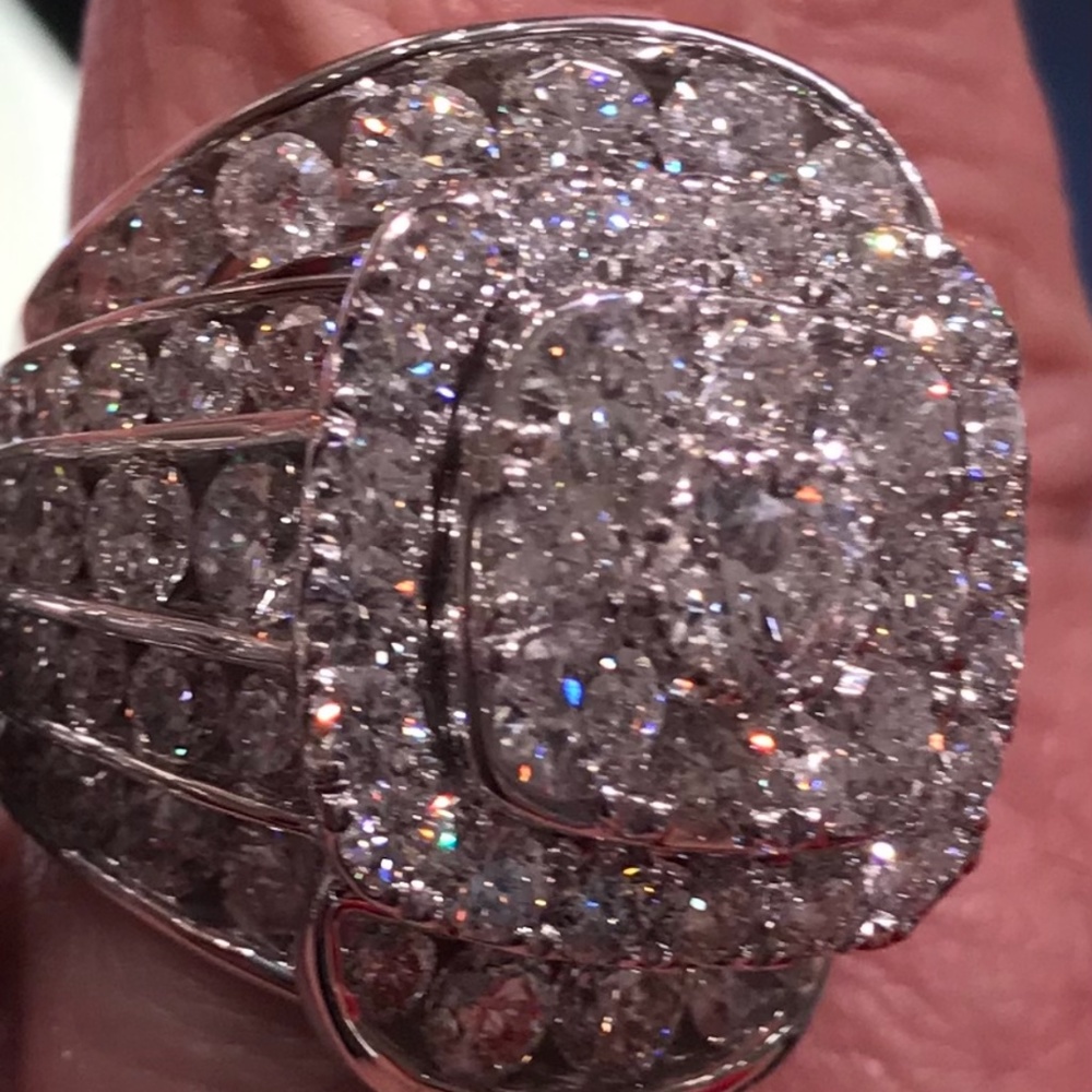 Super Bowl 10 karat Diamond Ring in Platinum